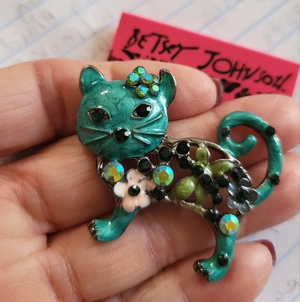 NEW Blue and Black Cat Pendant with Floral Design NO CHAIN